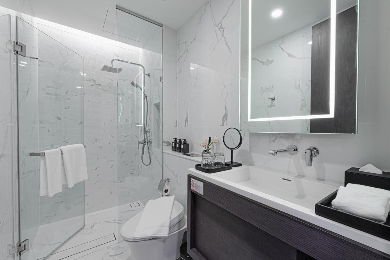 Siamese Exclusive Queens Bangkok Bagian luar foto
